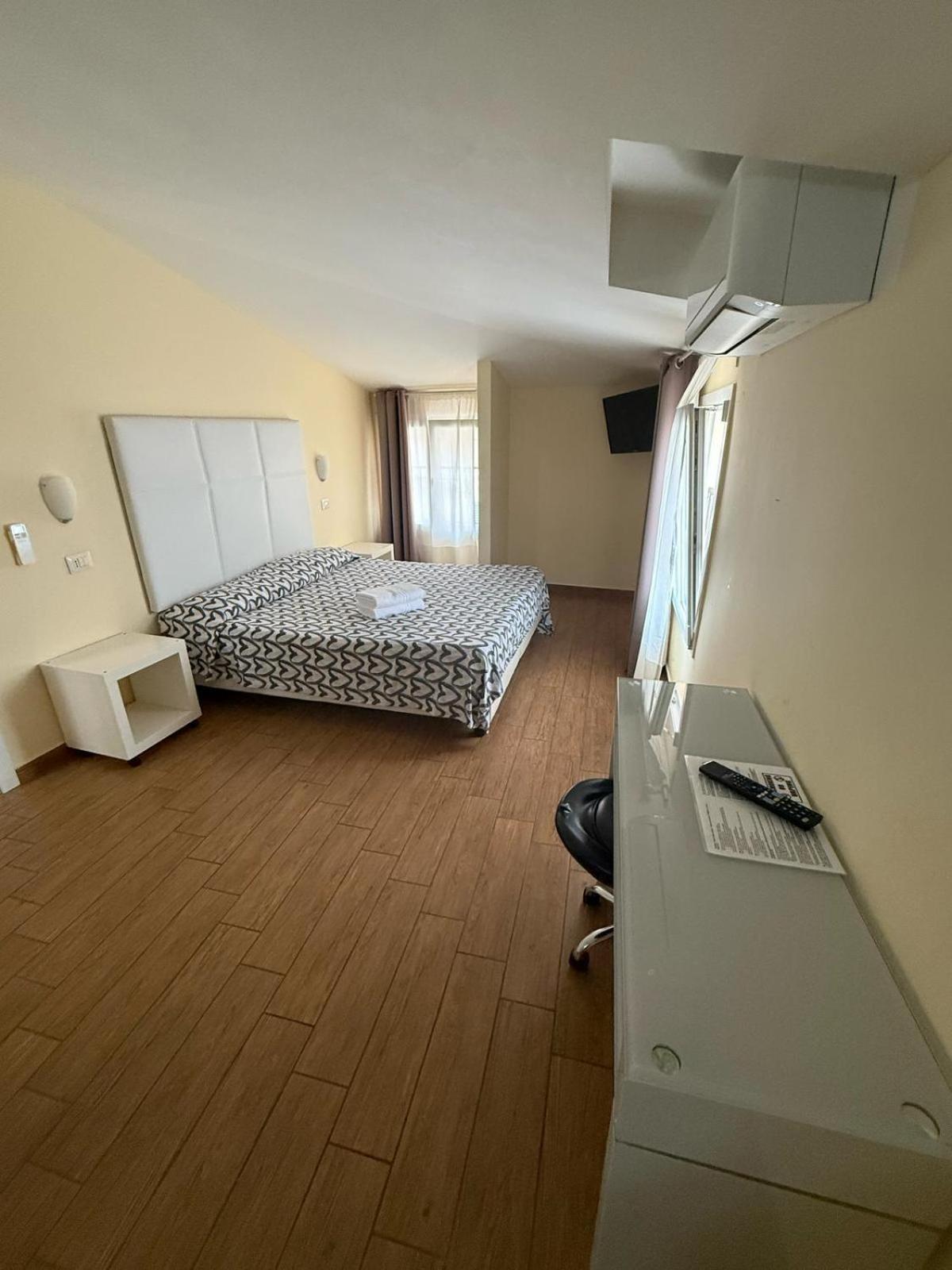 Hotel Via Mameli 5 à San Remo Extérieur photo
